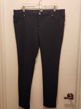 New York & Company Black Skinny Stretch Pants